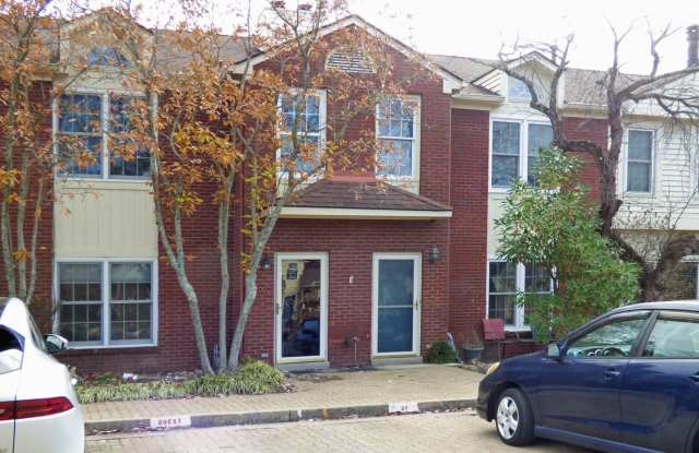 COMING IN AUGUST! Beautiful Townhouse in Opera House Square! In Downtown Area - 541 West Short Street, Lexington, KY 40507