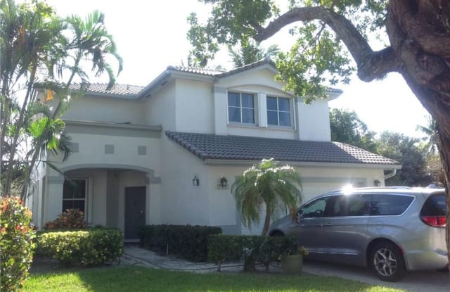 7330 NW 1st Pl - 7330 Northwest 1st Place, Plantation, FL 33317