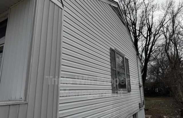 446 Cameron Rd