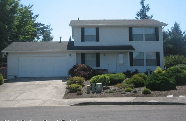 1732 Toucan St NW - 1732 Toucan Street Northwest, Salem, OR 97304