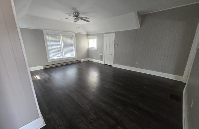 702 East Jackson - B