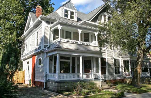 614 E 15th Street