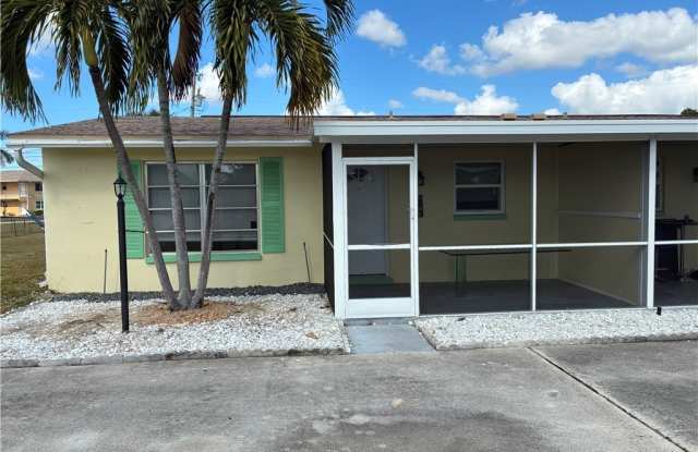 Photo of 311 Tudor Drive unit: 1