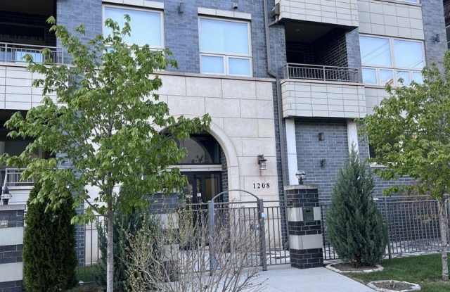 Photo of 1208 E 64th Street