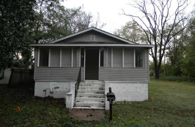 1710 Margaret Avenue