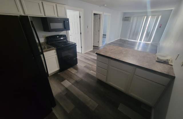 Photo of 333 6th St S