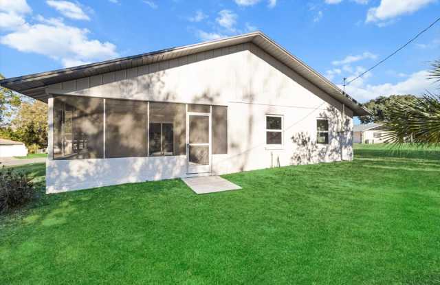 211 South Davis Street