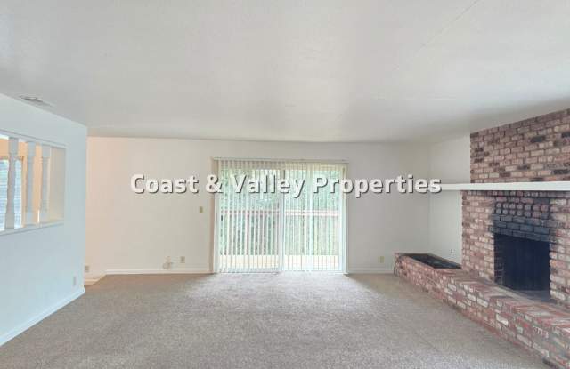 Beautiful Country Home for RENT!!!