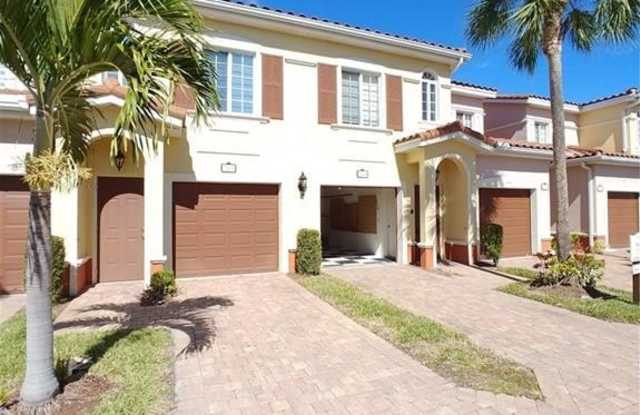 20140 Estero Gardens Cir