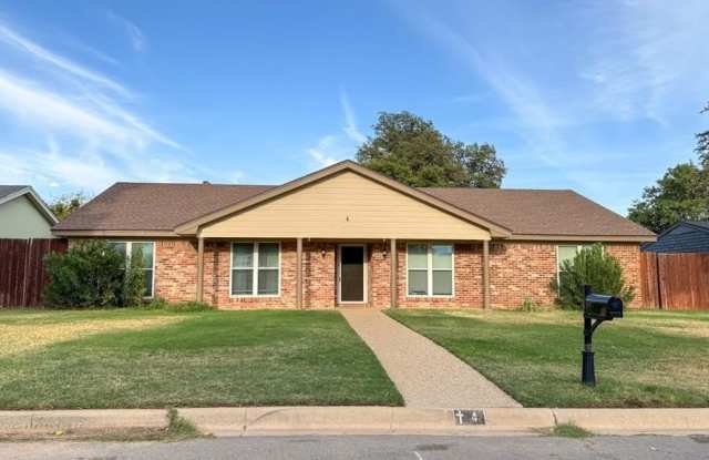 Photo of 4 Amhurst Court