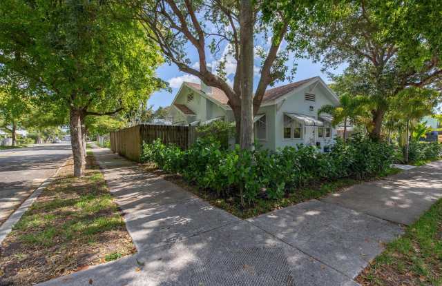 Photo of 435 56th Street