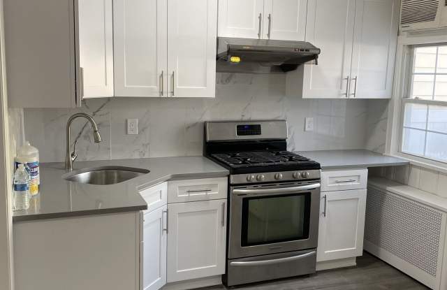 37 EAST 28TH ST