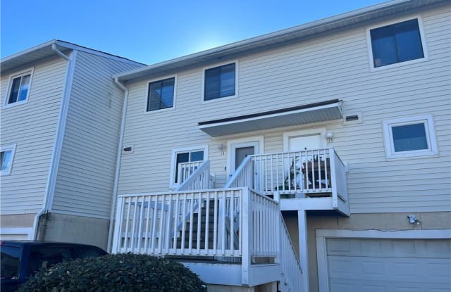 13 Cantamar Court Hampton VA apartments for rent