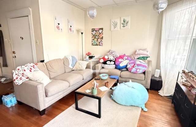 144 Kilsyth Rd #3C Boston MA 02135