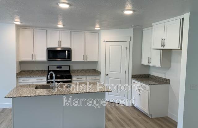 3050 N Bend Lane