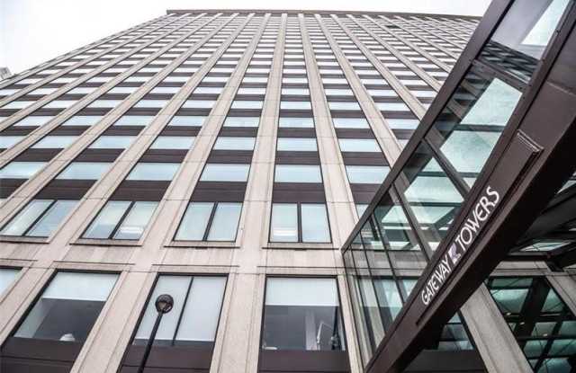 320 Fort Duquesne Blvd