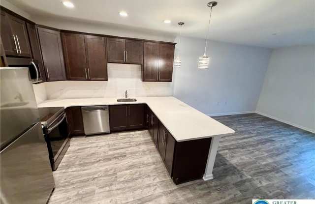 2321 Linford Place unit: 102