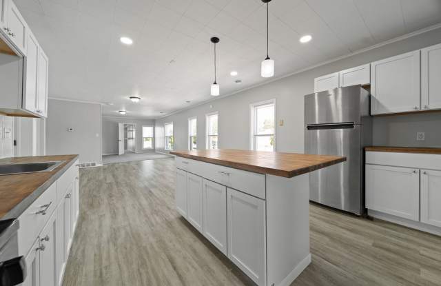 Photo of 801 West 26th Street Erie PA 16508