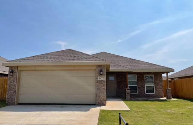 8427 10th Place - 8427 10th Place, Lubbock, TX 79416