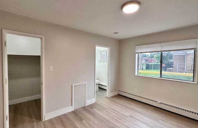 14801 Joy Rd, Detroit, 48228