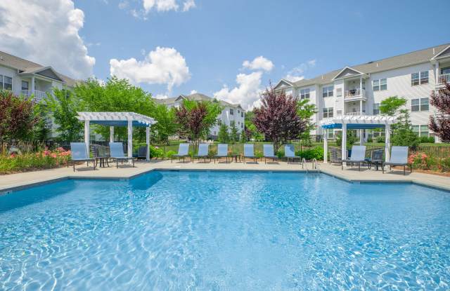 The Pointe at Dorset Crossing