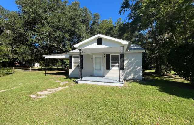 Photo of NO SECURITY DEPOSIT SPECIAL! Two Bed Home Near Rincon and Pooler