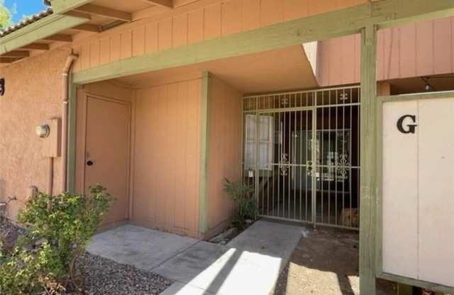 453 N Lamb Boulevard