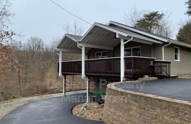 136 Cardiff Drive - 136 Cardiff Dr, Beaver County, PA 15001