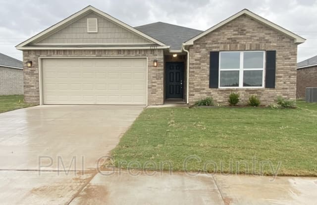 8705 E 161st Pl S - 8705 East 161st Place South, Bixby, OK 74008