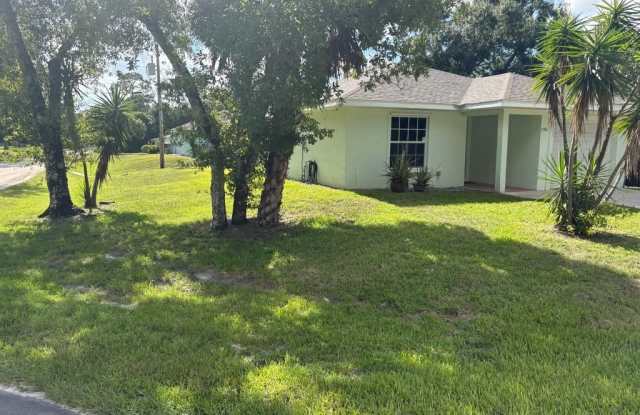 Photo of 2380 90th Avenue