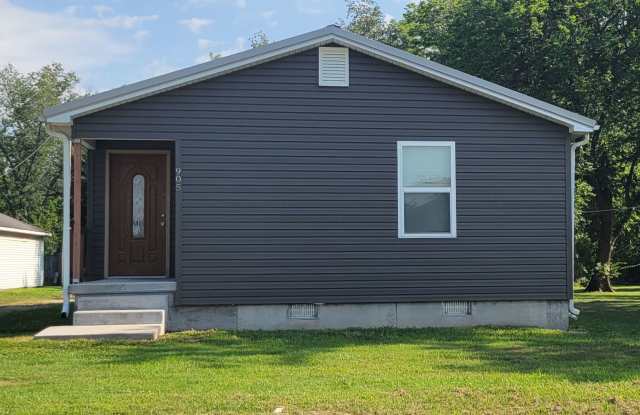 Gorgeous 3 Bedroom 2 Full Bath