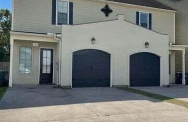 107 Bandera Dr Drive