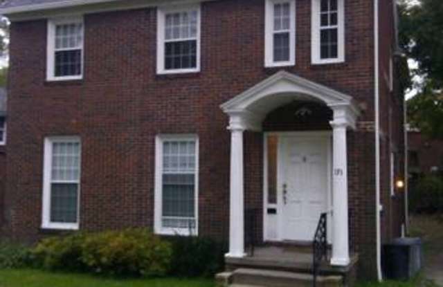 Photo of 173 Upland Avenue