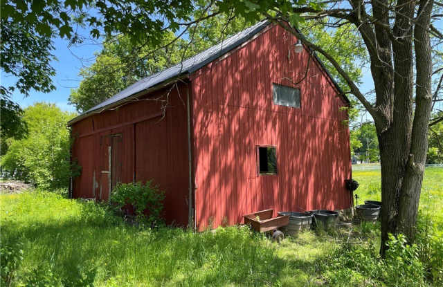 42 Bulls Saw Mill Road