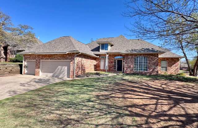 2425 Ashebury Way