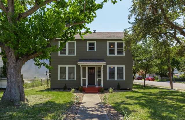 2801 Austin Street