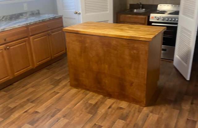 4068 BALWYNNE PARK ROAD