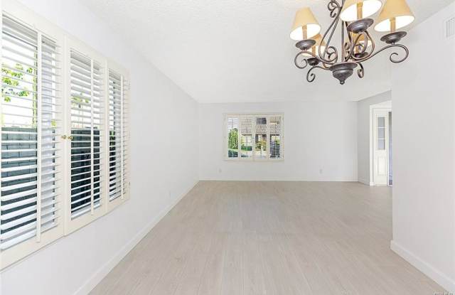 Photo of 11685 Amigo Avenue