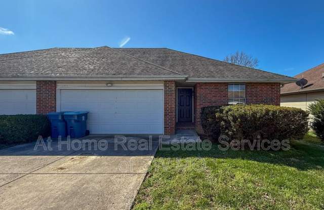 1240 Vintage Ln