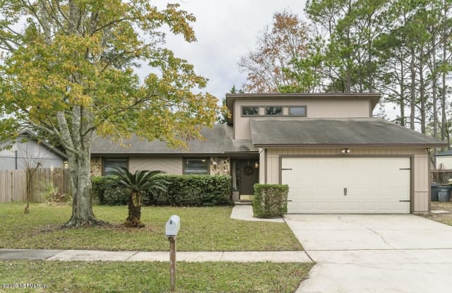 2526 WATTLE TREE RD - 2526 Wattle Tree Rd W, Jacksonville, FL 32246