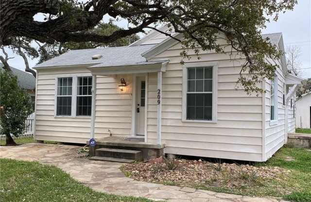 209 S Whitney Street