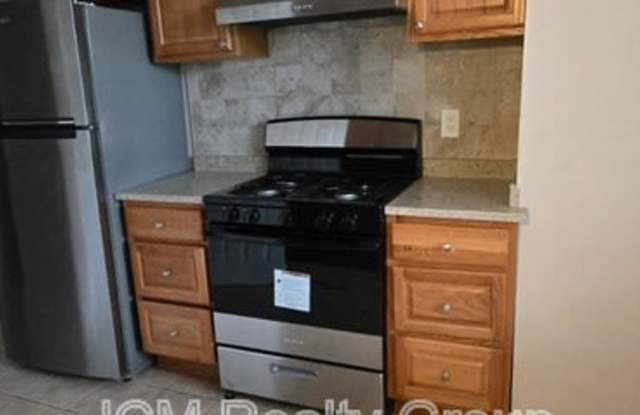 Photo of 86 Main Street