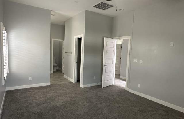 13138 EMERALD ISLE Street