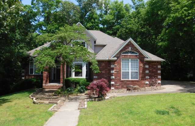 310 Laurinda Drive