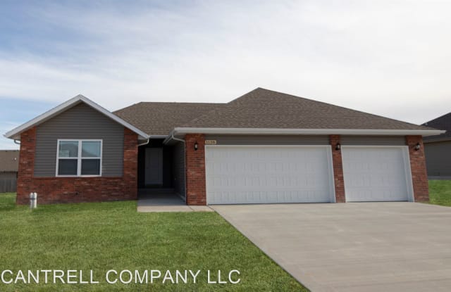 1128 S Calabria Ave - 1128 S Calabria Avenue, Republic, MO 65738