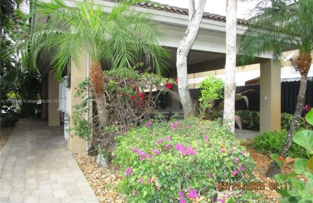 Photo of 4802 Washington St