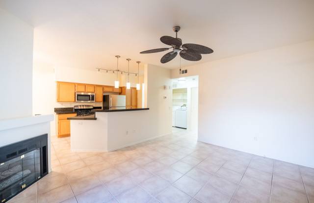 2-Bedroom, 2-Bath House - Las Vegas, NV