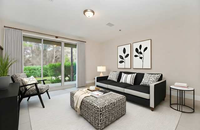 4442 ROCK CREEK Circle