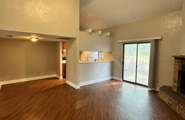 1219 Stone Greene Ct