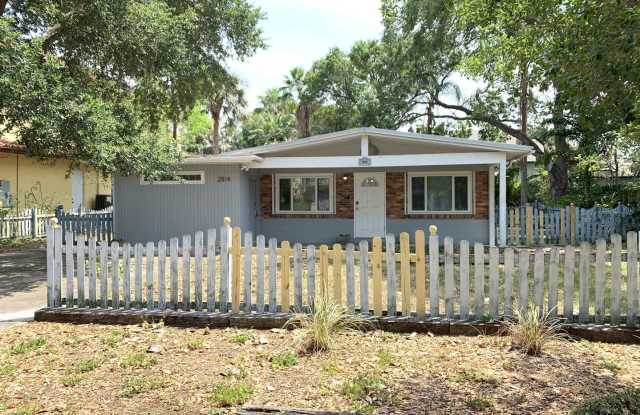Great 4BR/2BA South Tampa home with Large fenced yard.